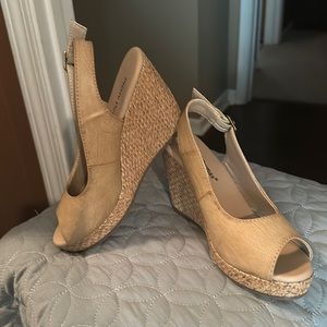Pierre Dumas Wedges